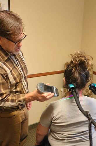 Chiropractor Willmar MN Thomas Linden Laser Therapy